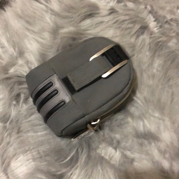 FREEAddOn mirra- camera case - Picture 2 of 2